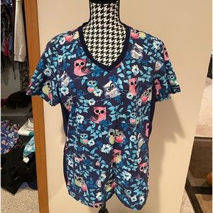 Cherokee navy blue scrub top with green and pink owls, size M